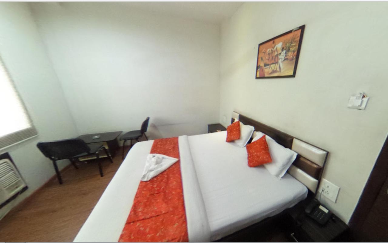 Hotel Pink Pearl Raigarh 외부 사진